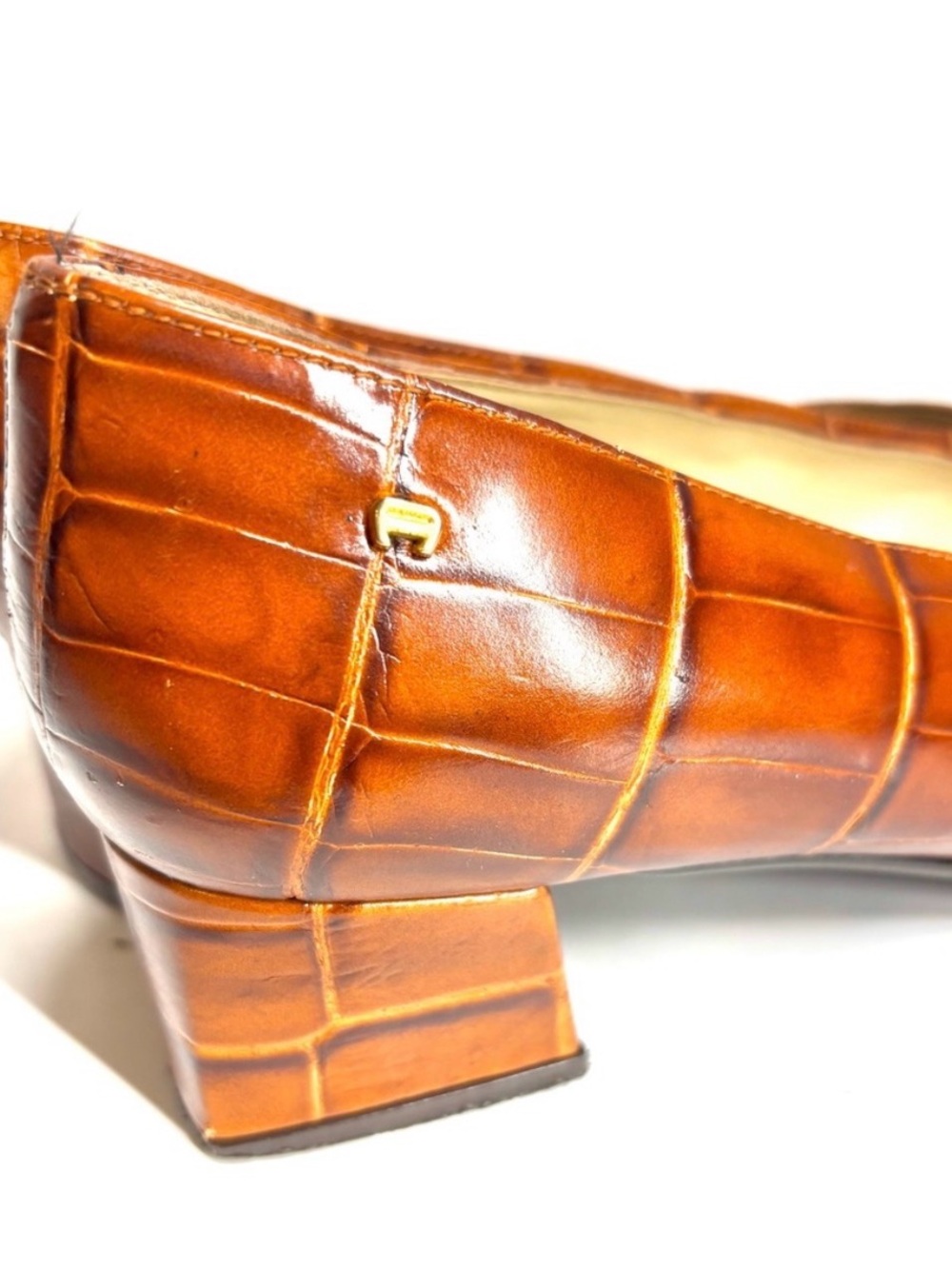 Etienne Aigner Womens Vintage Astoria Brown Crocodile Leather Print Block
Heels - Picture 8 of 10